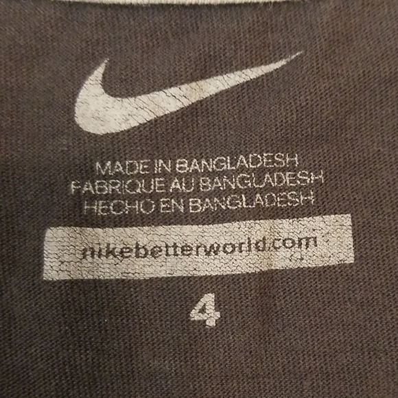 Kids Nike Tshirt - Picture 3 of 5